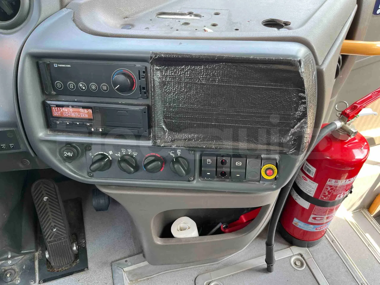 Iveco Crossway - radio accessories photo