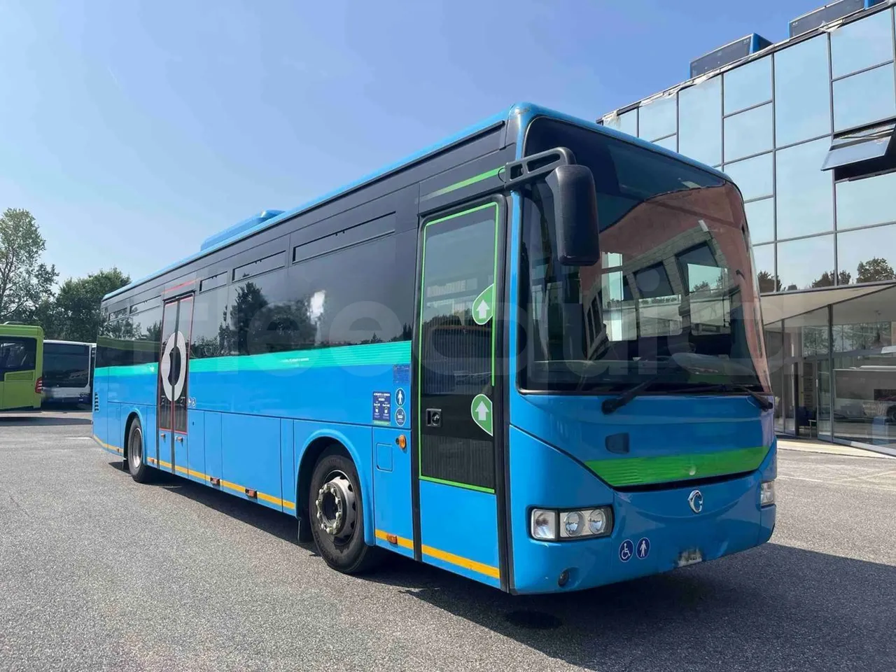 Iveco Crossway - Base cover photo