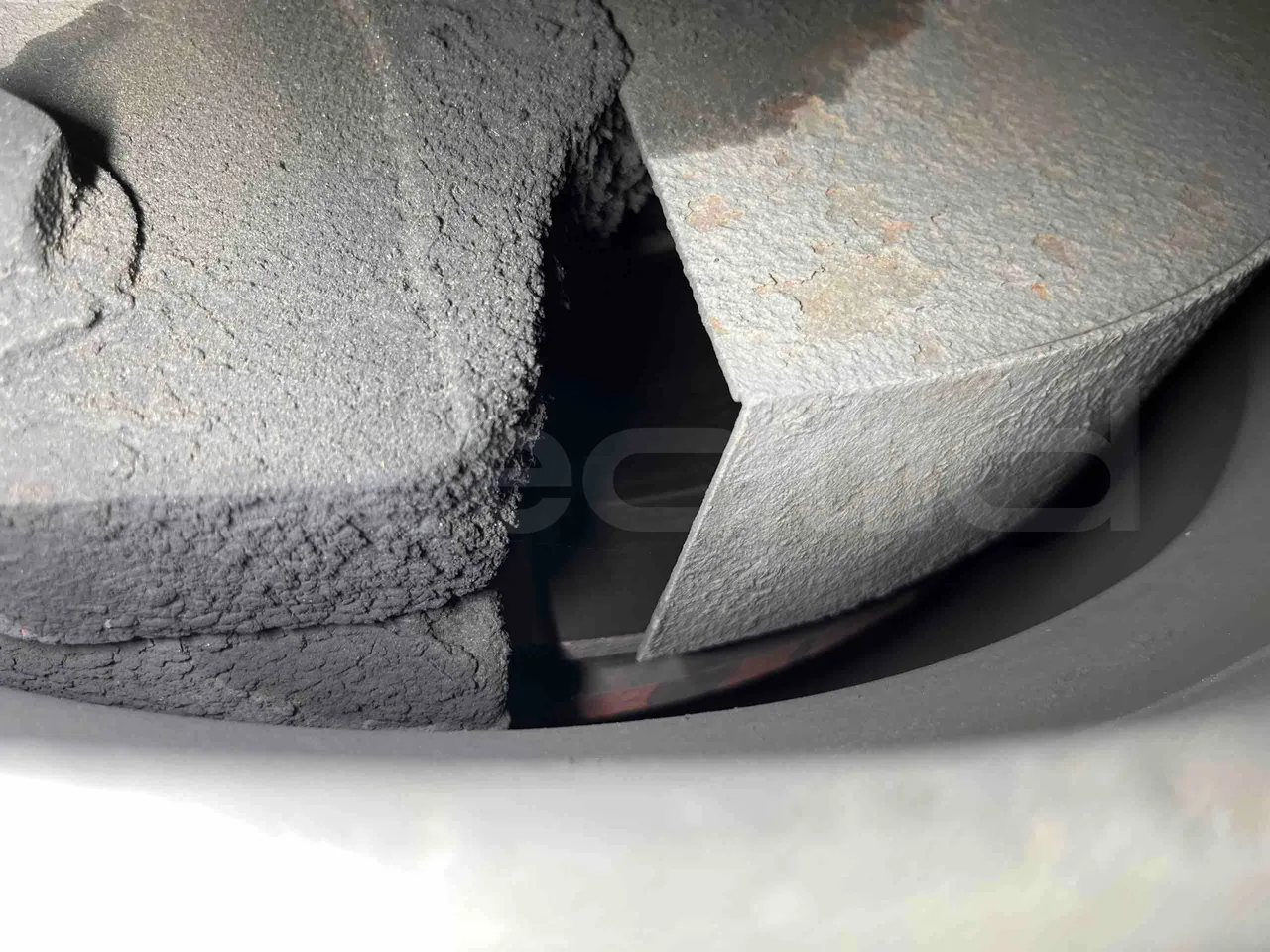 Iveco Crossway - axle 2 discs left