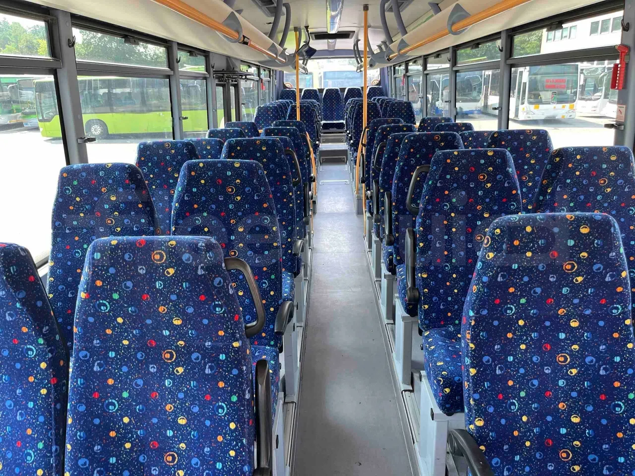 Iveco Crossway - handrails photo