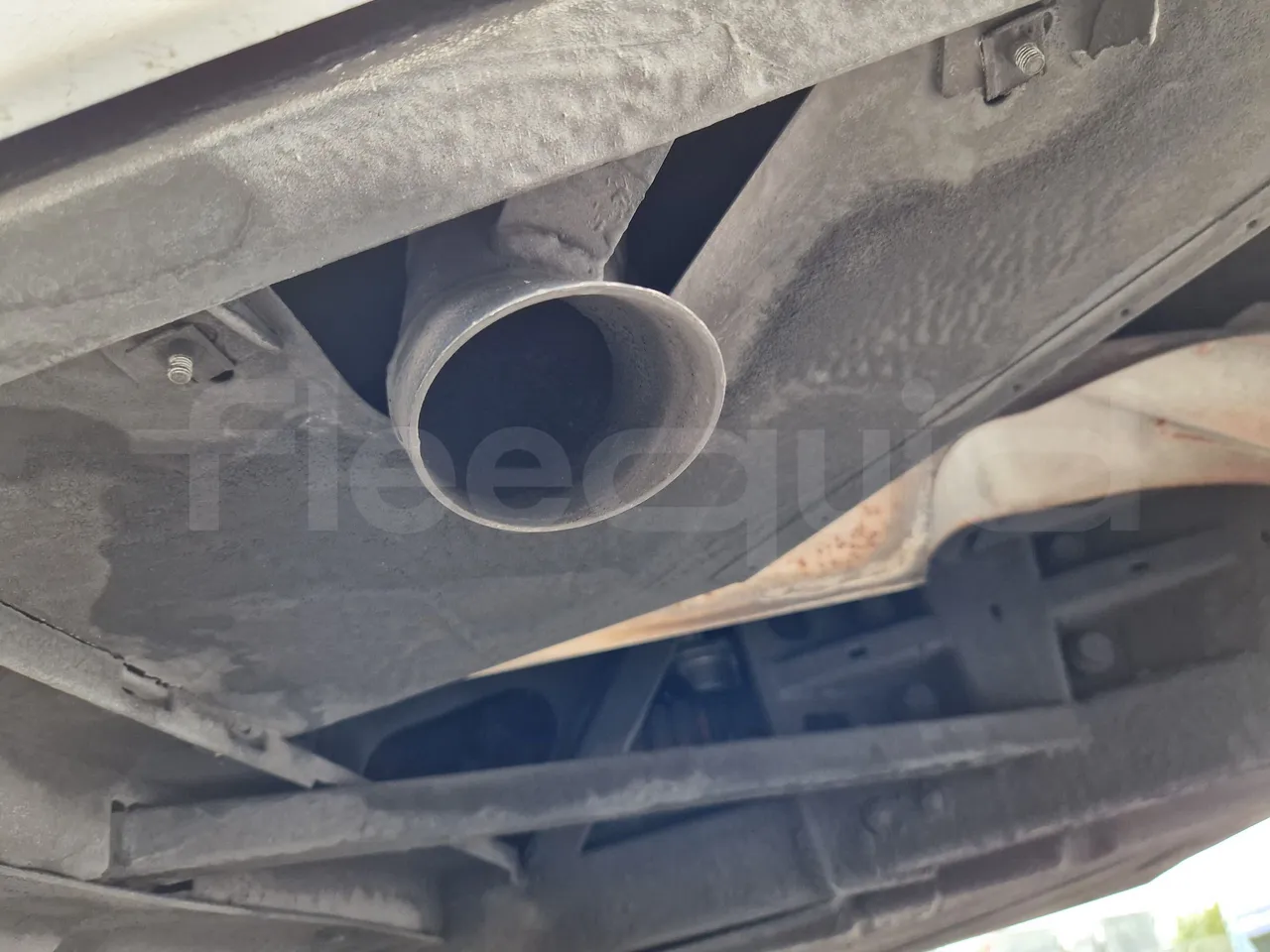 Mercedes-Benz Tourismo RHD 632 01 - EUR6 - 290kW - 12.96m - exhaust photo