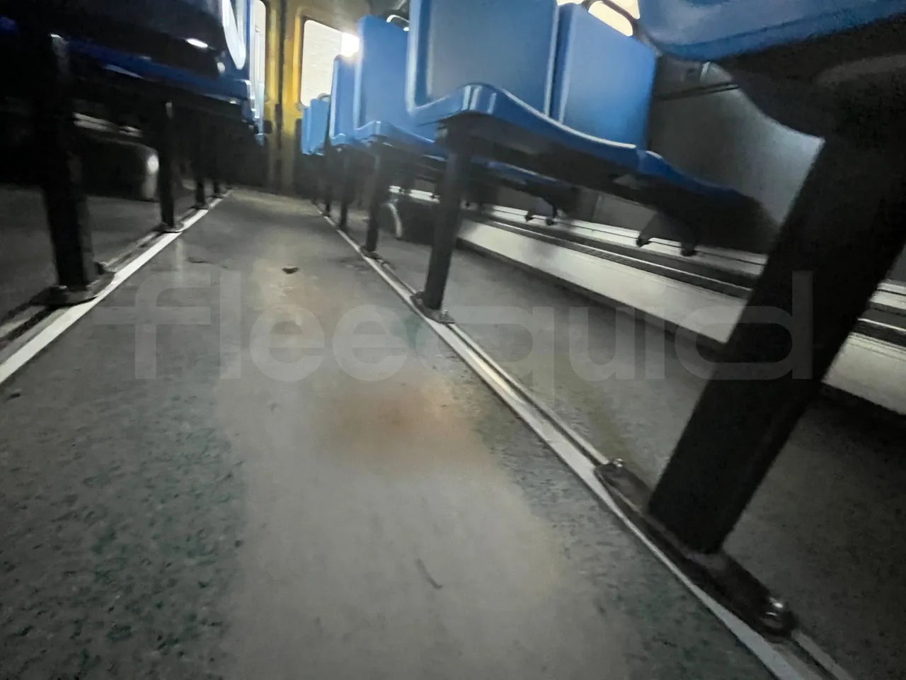 Iveco A50 A50-E4-21-B/ Euro 4 - 130 Kw - 6,948 Mt - seat brackets photo