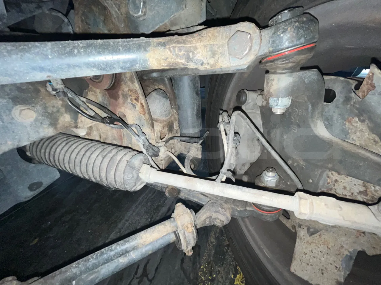 Iveco A50 A50-E4-21-B/ Euro 4 - 130 Kw - 6,948 Mt - front air springs left