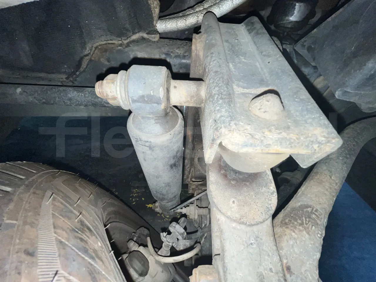 Iveco A50 A50-E4-21-B/ Euro 4 - 130 Kw - 6,948 Mt - front air springs right