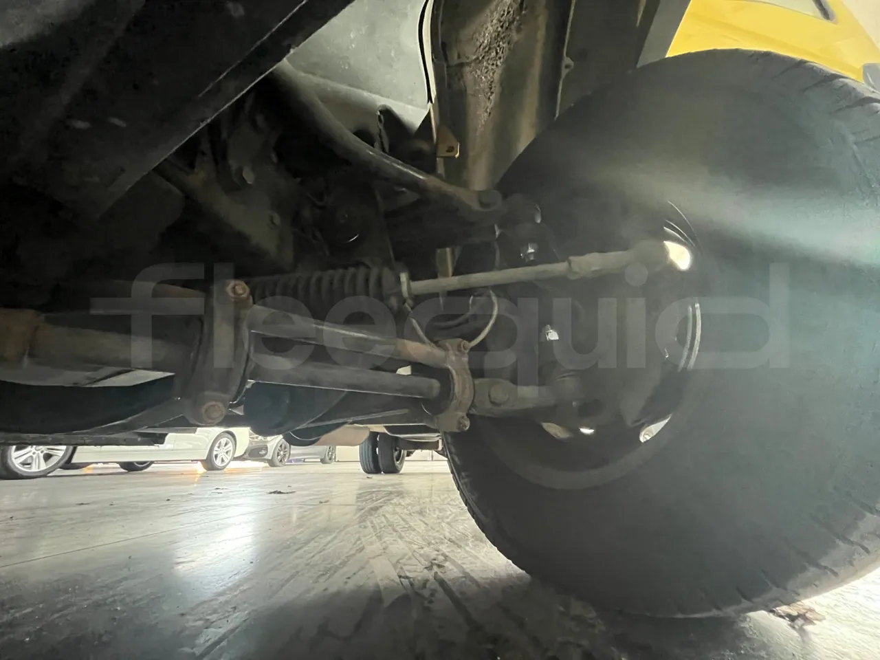 Iveco A50 A50-E4-21-B/ Euro 4 - 130 Kw - 6,948 Mt - front axle left side