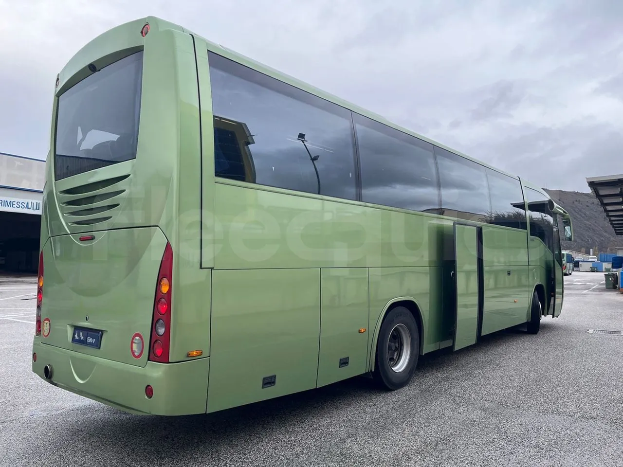 Irizar Scania K380EB - EUR4 - 279kW - 12m - 3/4 right rear doors open