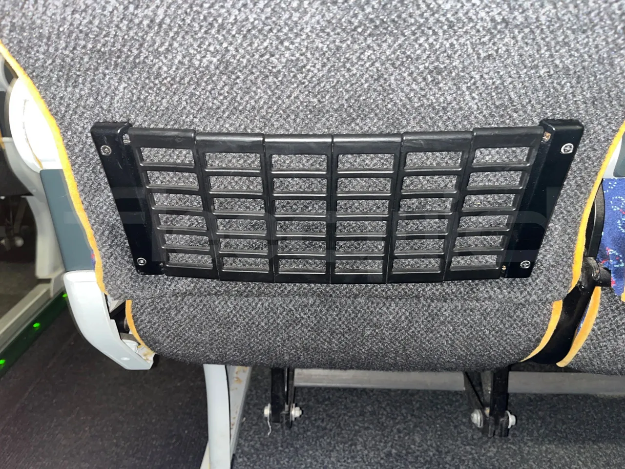 Irizar Scania K380EB - EUR4 - 279kW - 12m - mesh detail photo