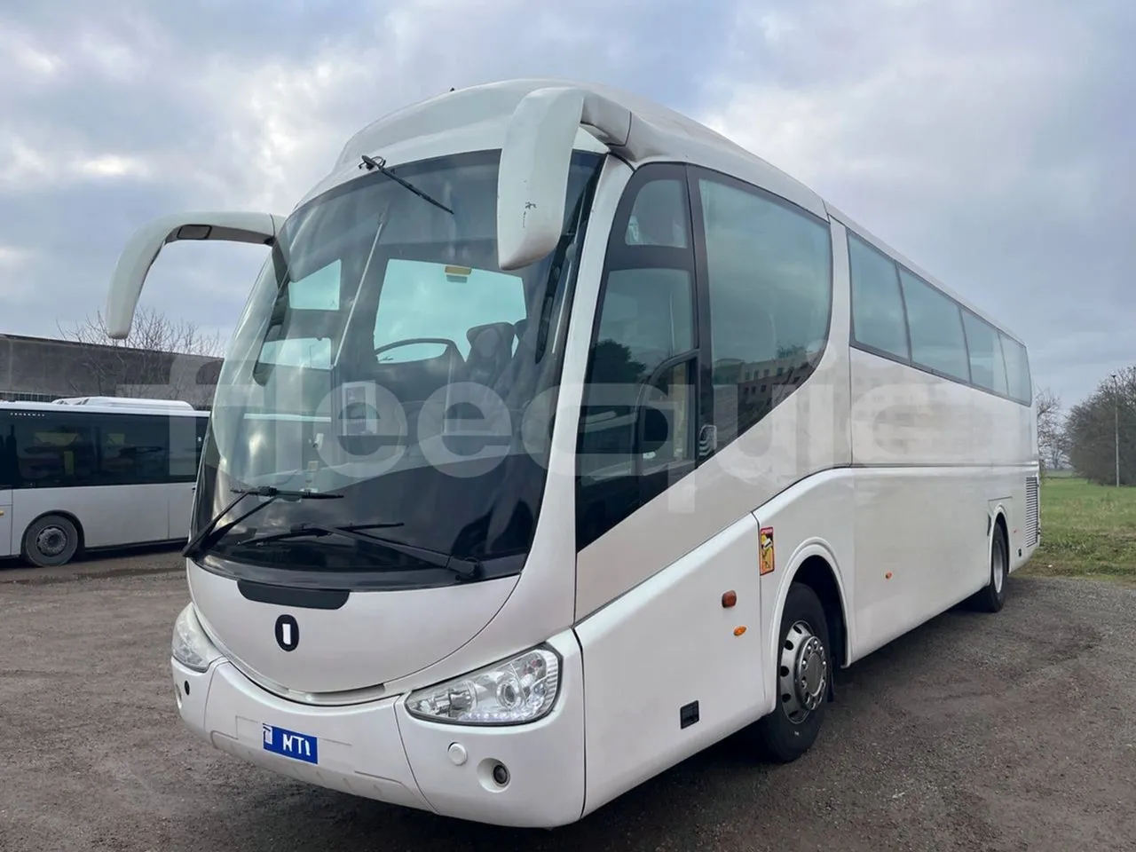 Scania Irizar K124EB / Euro 3 - 309 Kw - 12 Mt - 3/4 front left