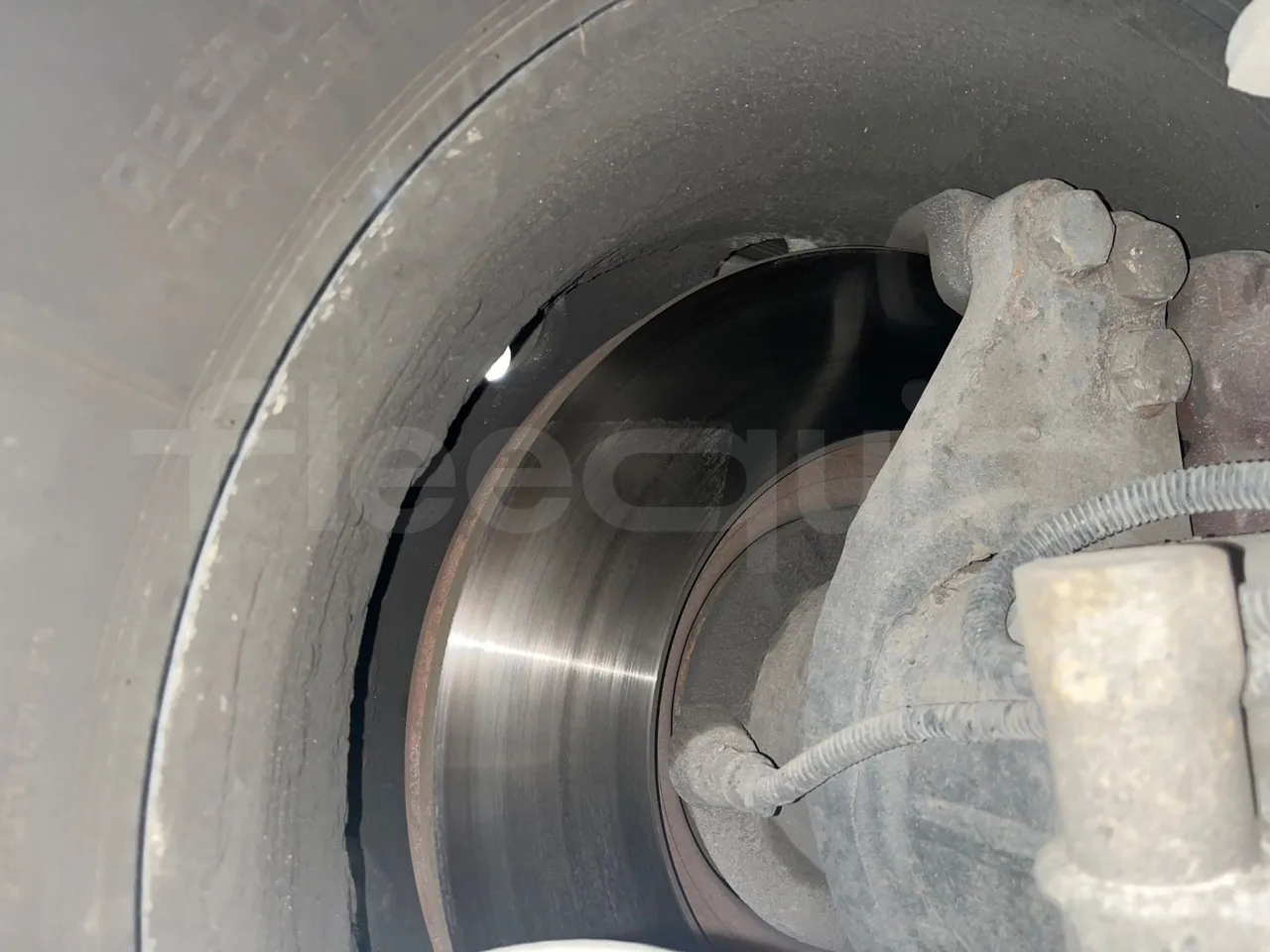 Scania Irizar K124EB / Euro 3 - 309 Kw - 12 Mt - axle 2 discs right