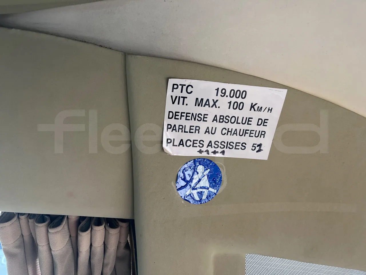 Scania Irizar K124EB / Euro 3 - 309 Kw - 12 Mt - seat plate photo