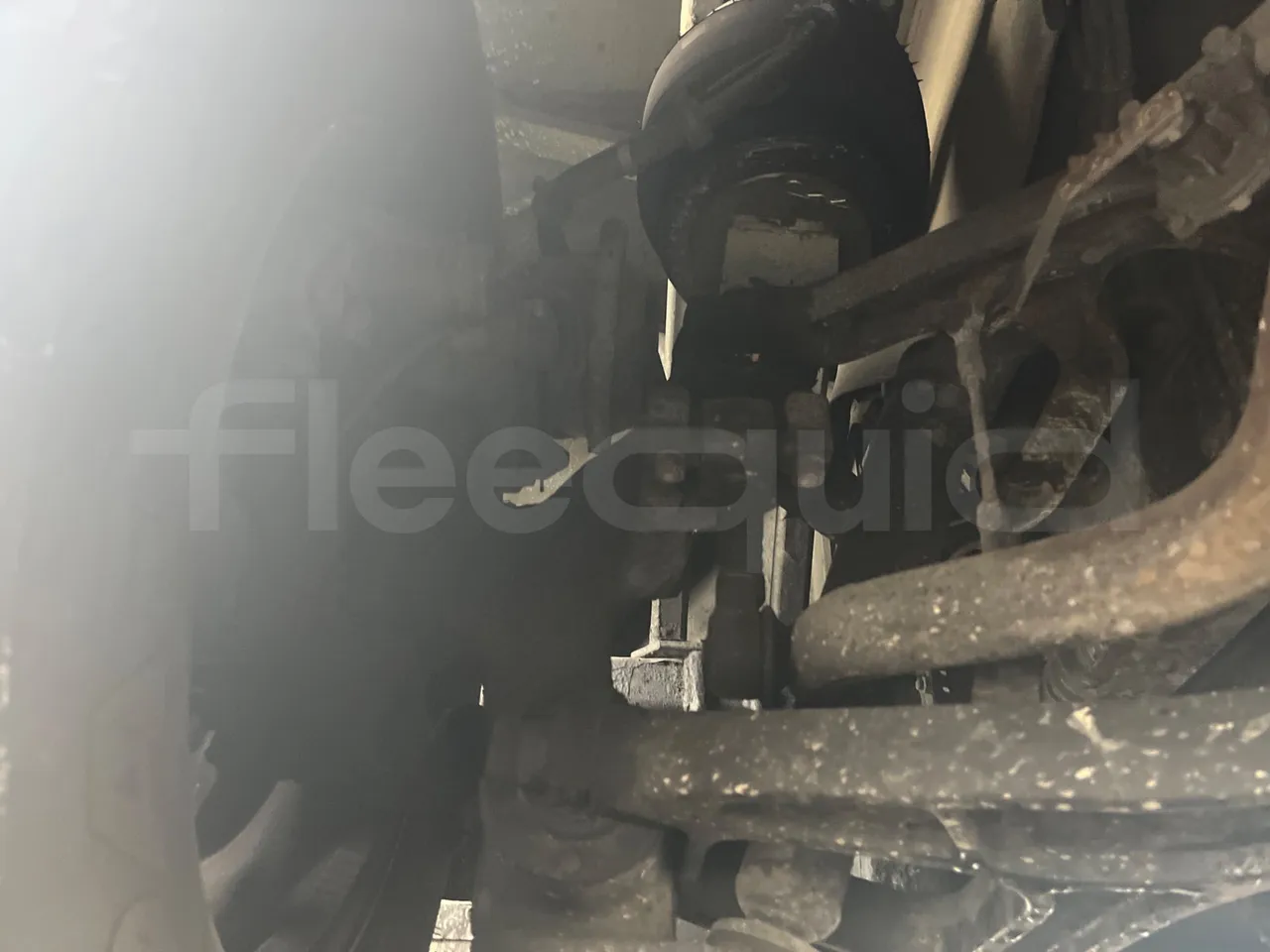 Scania Irizar K124EB / Euro 3 - 309 Kw - 12 Mt - front axle right side