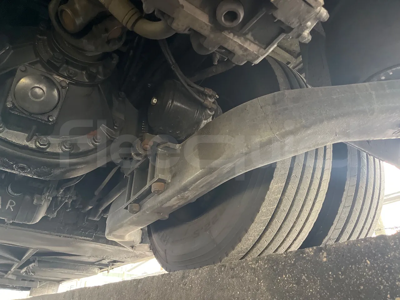 Scania Irizar K124EB / Euro 3 - 309 Kw - 12 Mt - axle 3 left side