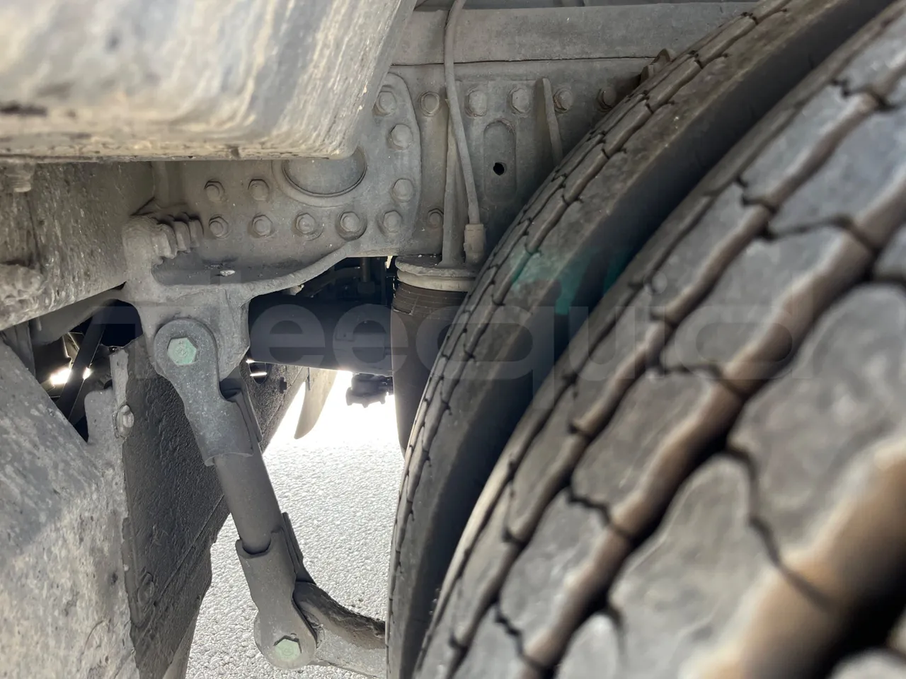 Man Lion's Intercity B.2007.46.008/ Euro 6 - 213 Kw - 12.280 Mt - driveshaft photo