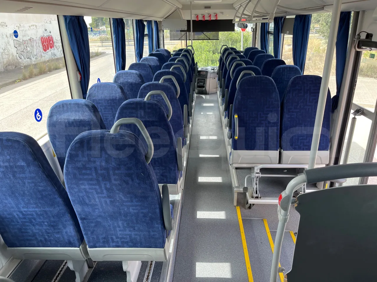 Man Lion's Intercity B.2007.46.008/ Euro 6 - 213 Kw - 12.280 Mt - forward view middle aisle