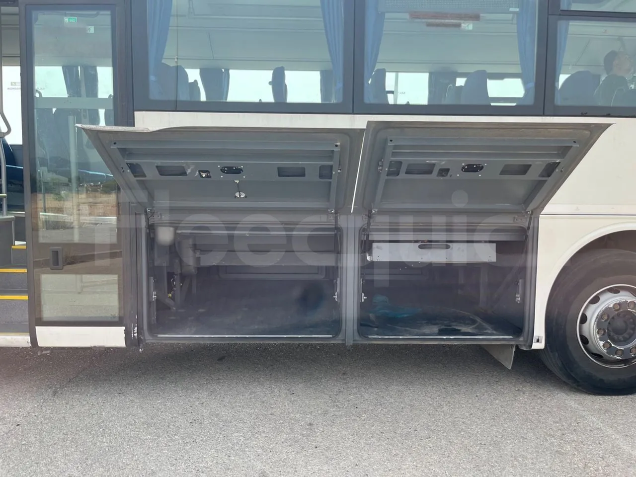 Man Lion's Intercity B.2007.46.008/ Euro 6 - 213 Kw - 12.280 Mt - luggage rack photo