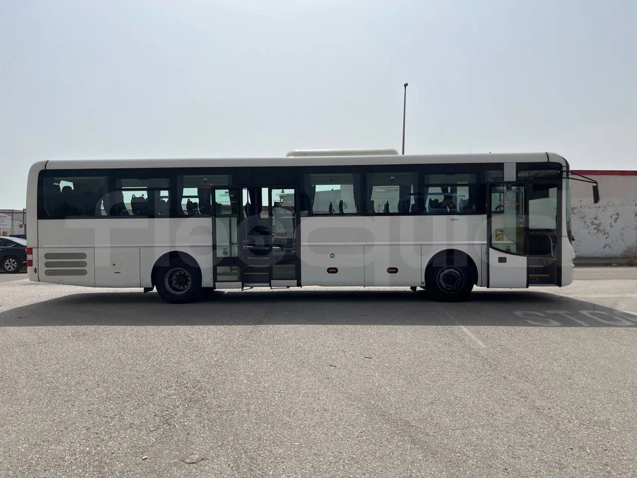 Man Lion's Intercity B.2007.46.008/ Euro 6 - 213 Kw - 12.280 Mt - right side doors open