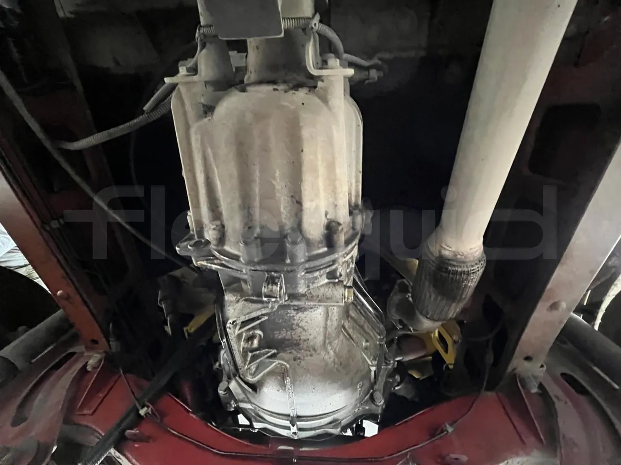 Iveco Daily A40C/26 - EUR3 - 92kW - 6.948m - front axle right side