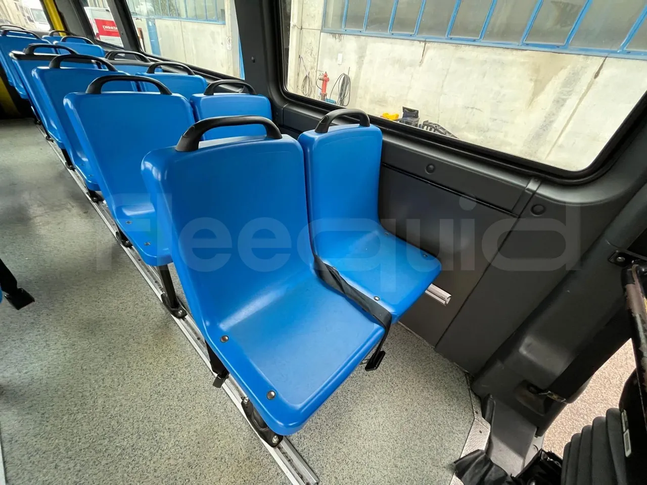 Iveco Daily A40C/26 - EUR3 - 92kW - 6.948m - turntable internal (18m)