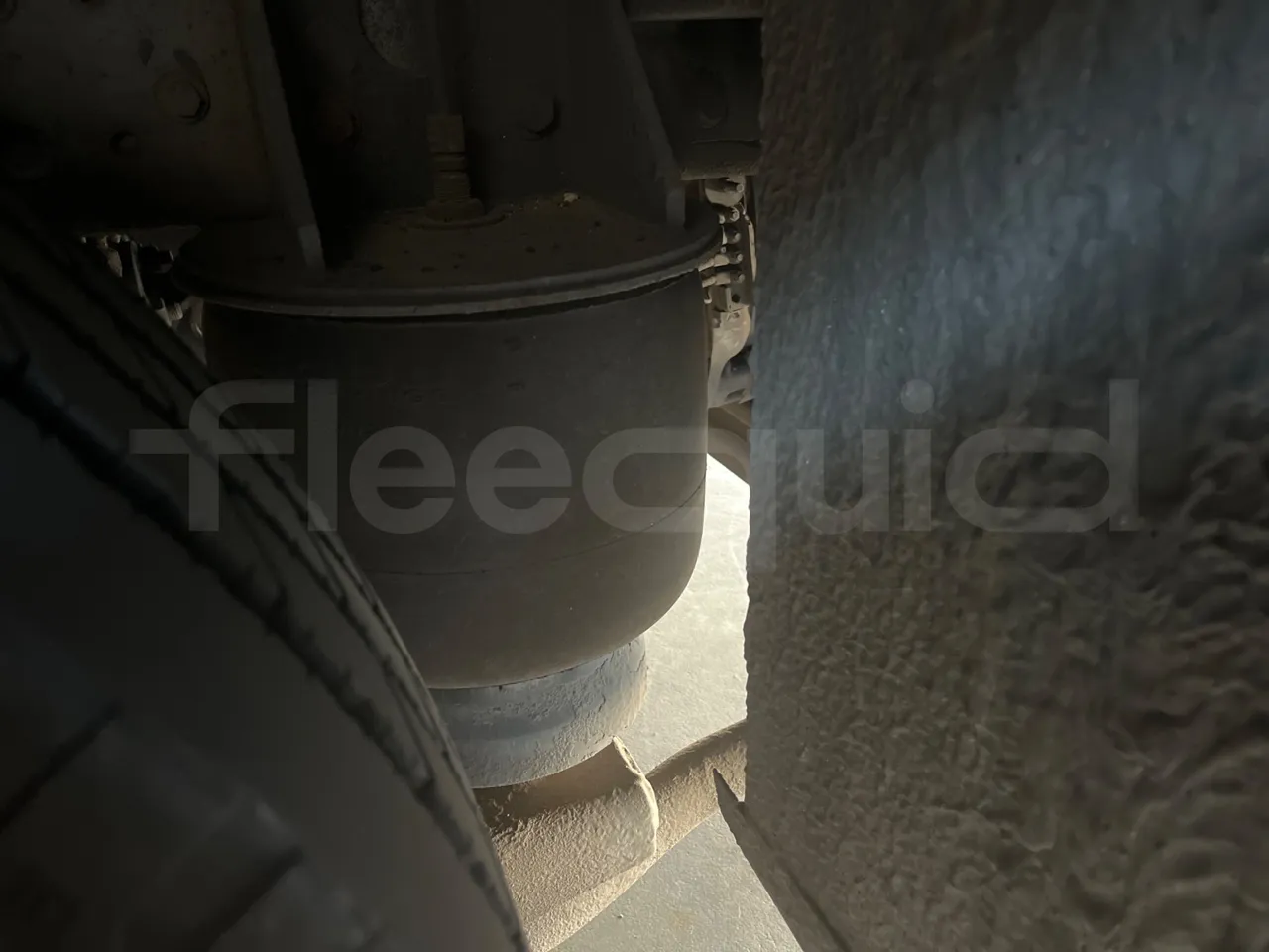 King Long XMQ6900 XMQ6900/ Euro 6 - 204 Kw - 8,995 Mt - axel 2 air springs 2 left