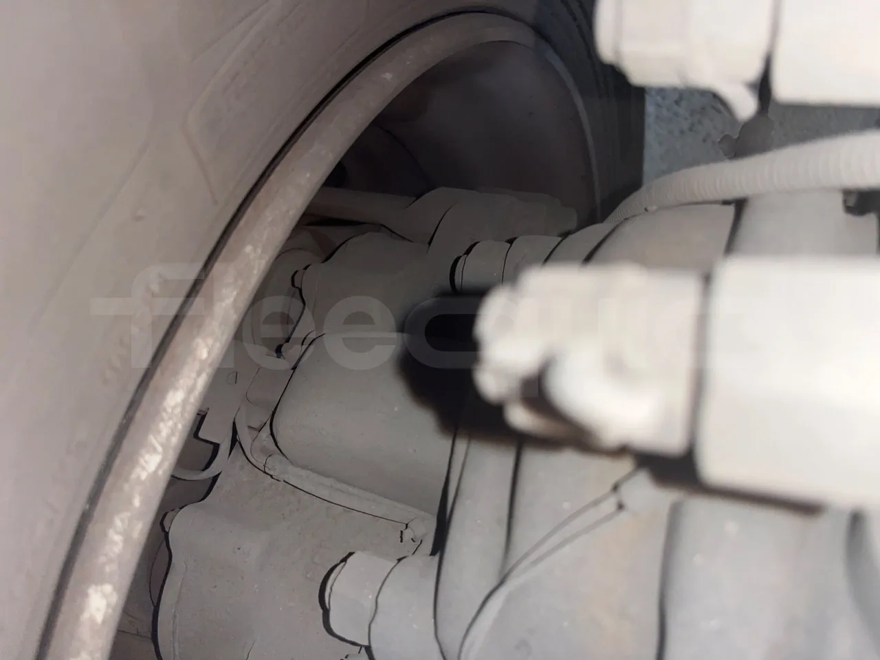 King Long XMQ6900 XMQ6900/ Euro 6 - 204 Kw - 8,995 Mt - axle 2 caliper brakes right