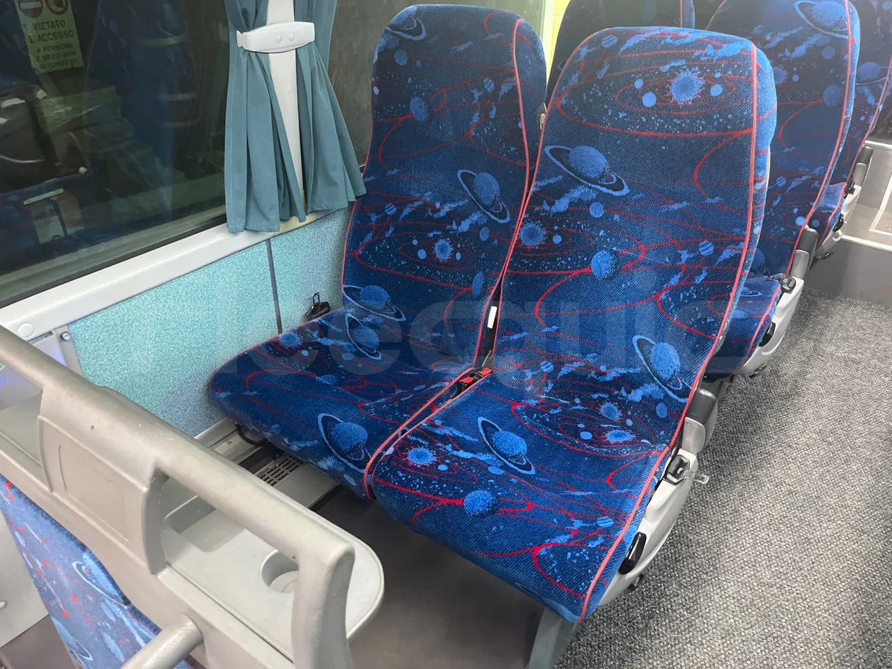 King Long XMQ6900 XMQ6900/ Euro 6 - 204 Kw - 8,995 Mt - single seat detail