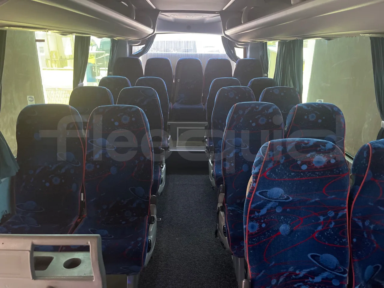 King Long XMQ6900 XMQ6900/ Euro 6 - 204 Kw - 8,995 Mt - reverse view middle aisle