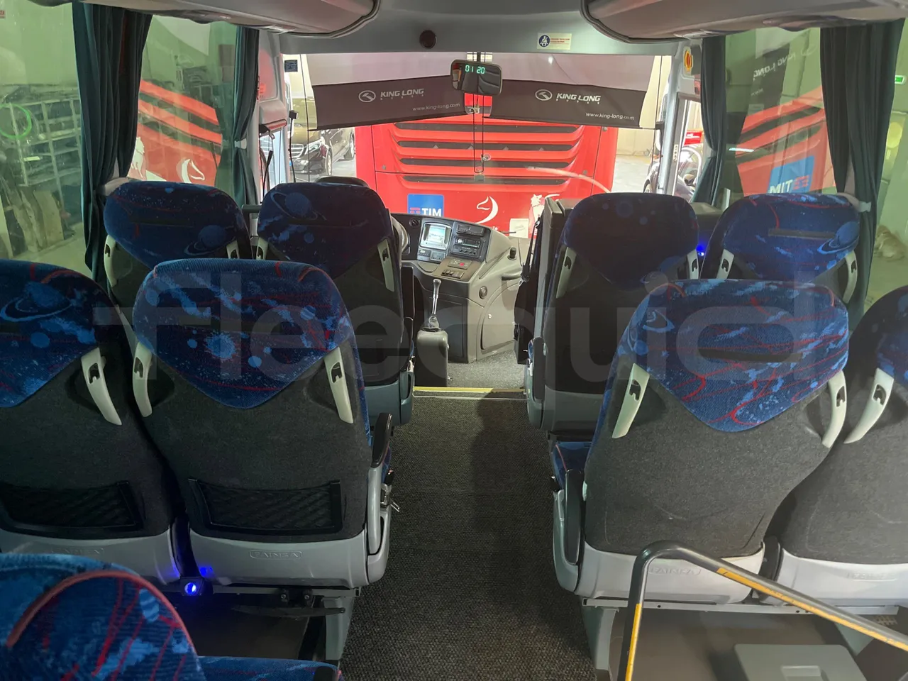 King Long XMQ6900 XMQ6900/ Euro 6 - 204 Kw - 8,995 Mt - forward view all seats last row height