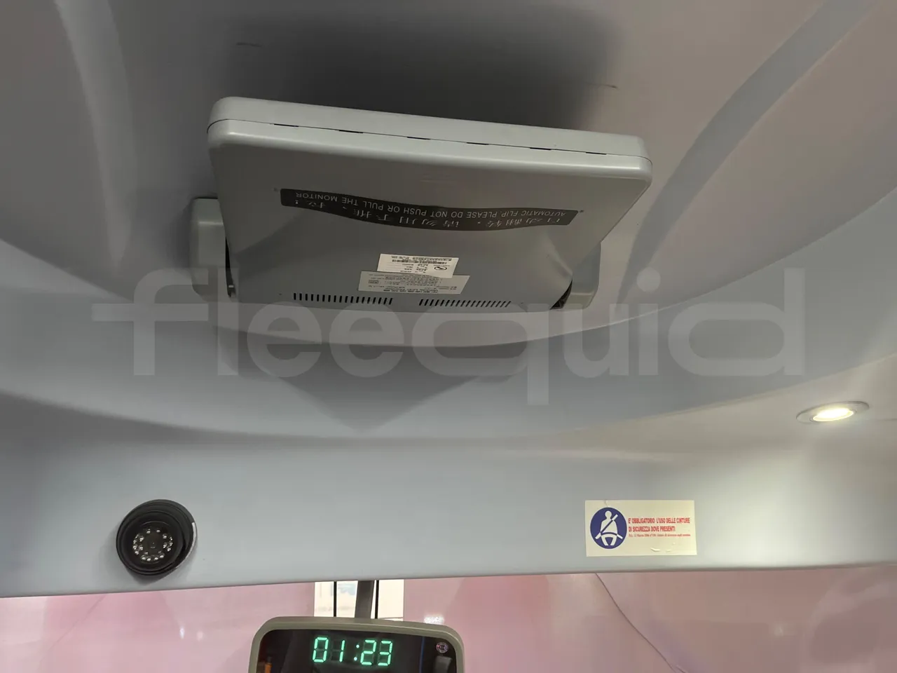 King Long XMQ6900 XMQ6900/ Euro 6 - 204 Kw - 8,995 Mt - monitor detail photo