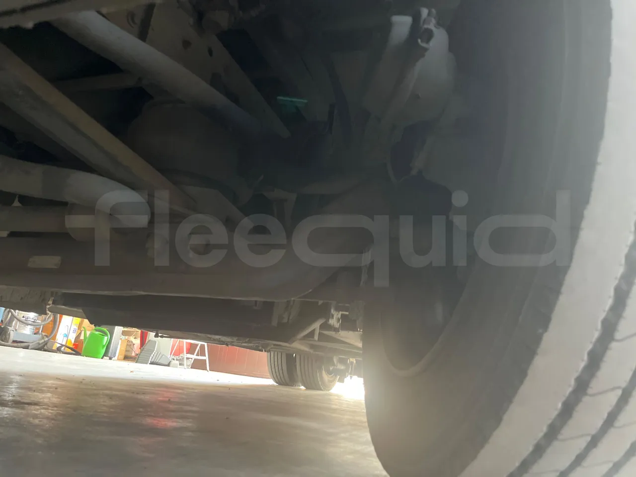 King Long XMQ6900 XMQ6900/ Euro 6 - 204 Kw - 8,995 Mt - front axle left side