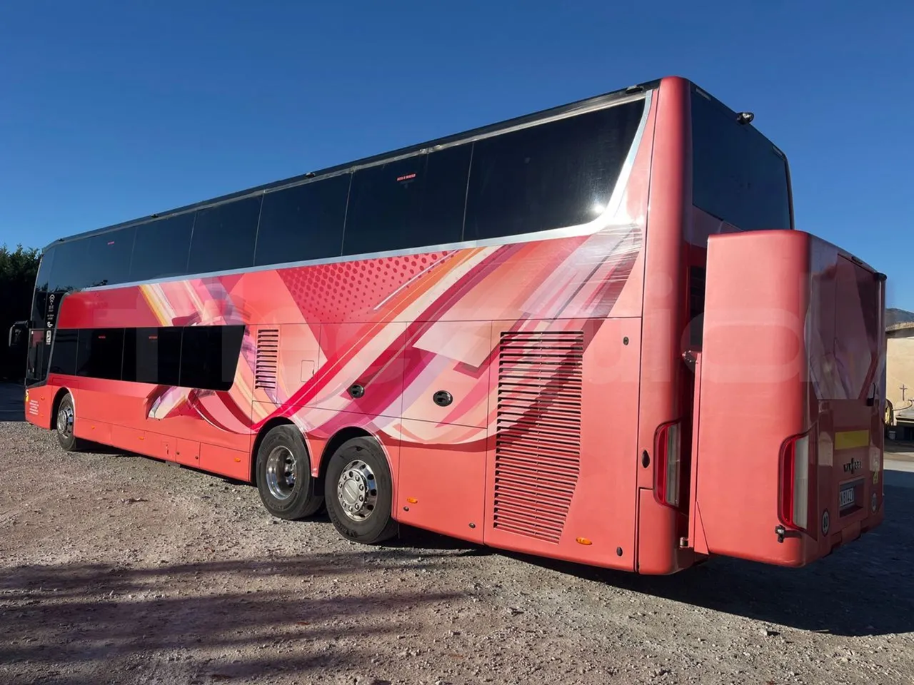 Van Hool Astromega TDX27 - EUR6 - 375kW - 14.105m - 3/4 left rear side