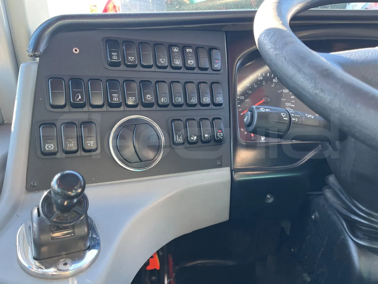 Van Hool Astromega TDX27 - EUR6 - 375kW - 14.105m - onboard devices 2