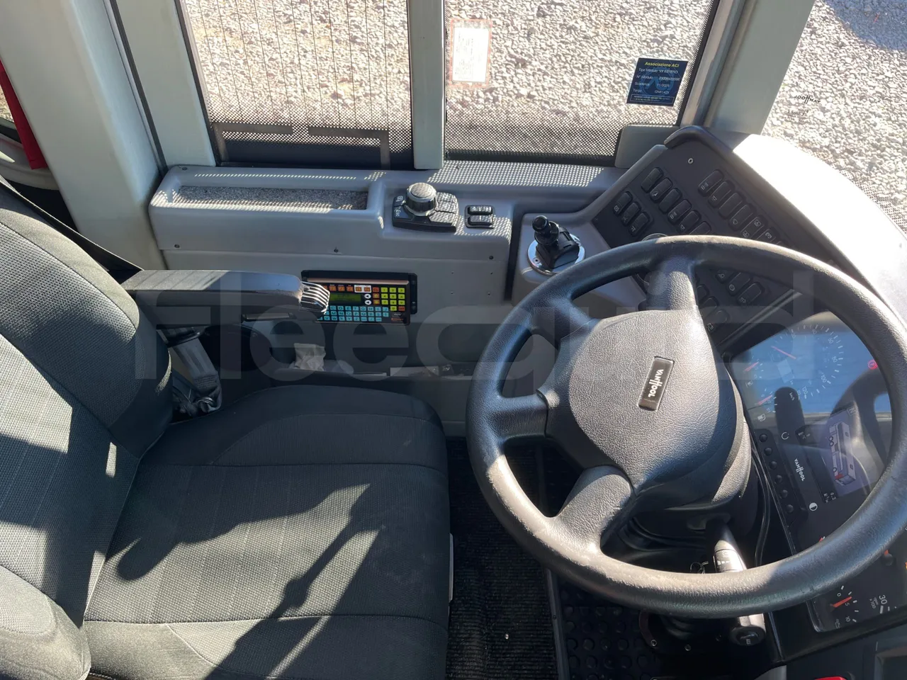 Van Hool Astromega TDX27 - EUR6 - 375kW - 14.105m - onboard devices 3