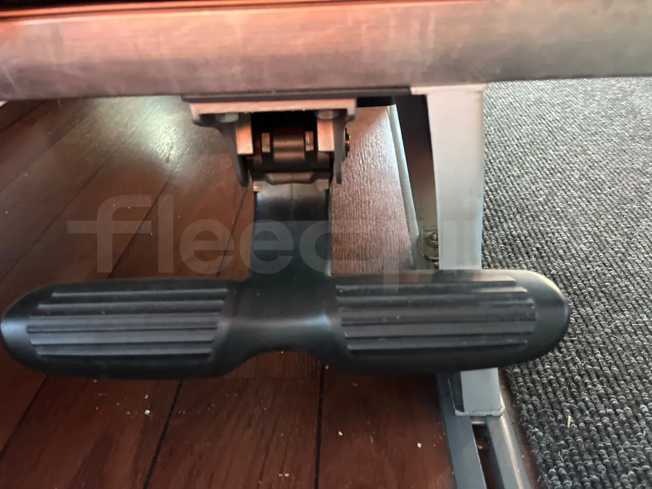 Van Hool Astromega TDX27 - EUR6 - 375kW - 14.105m - footrest detail photo