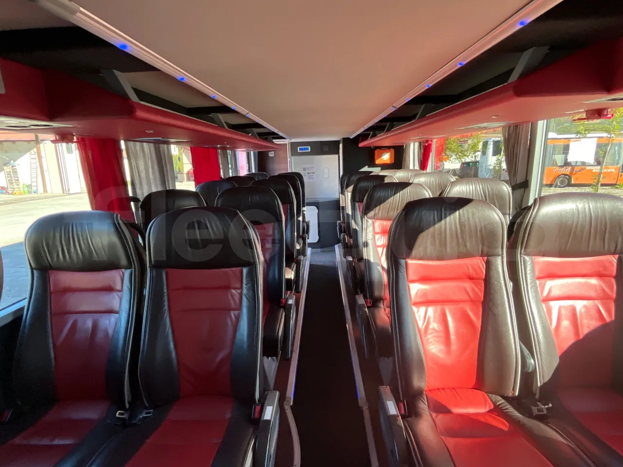 Van Hool Astromega TDX27 - EUR6 - 375kW - 14.105m - interior reverse seats driver height