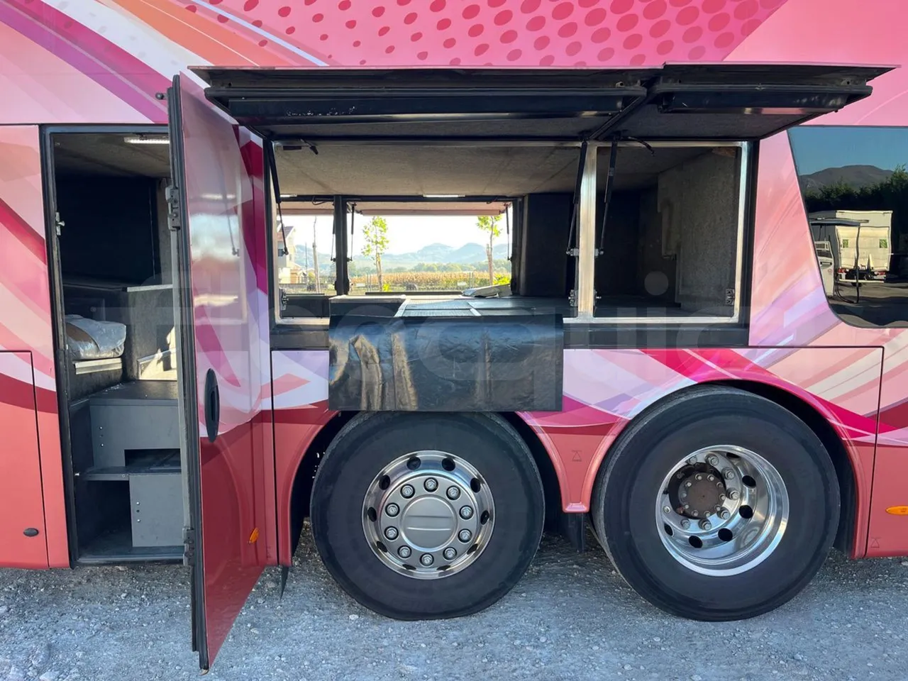 Van Hool Astromega TDX27 - EUR6 - 375kW - 14.105m - luggage rack photo