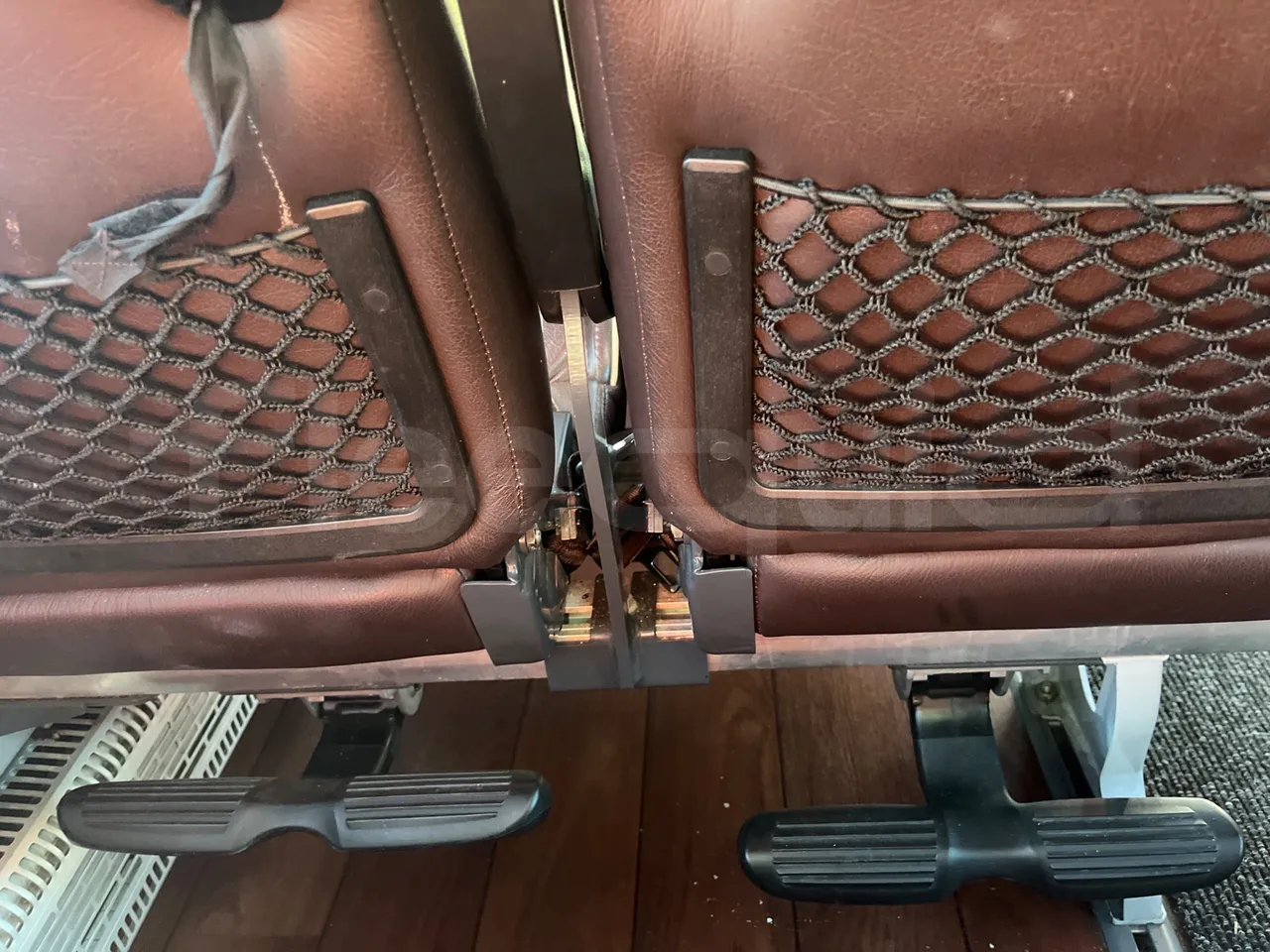 Van Hool Astromega TDX27 - EUR6 - 375kW - 14.105m - power outlets detail