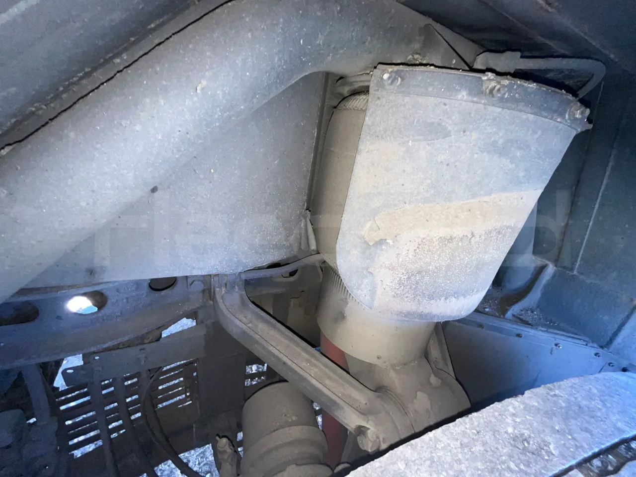 Van Hool Astromega TDX27 - EUR6 - 375kW - 14.105m - axle 3 air springs 2 left