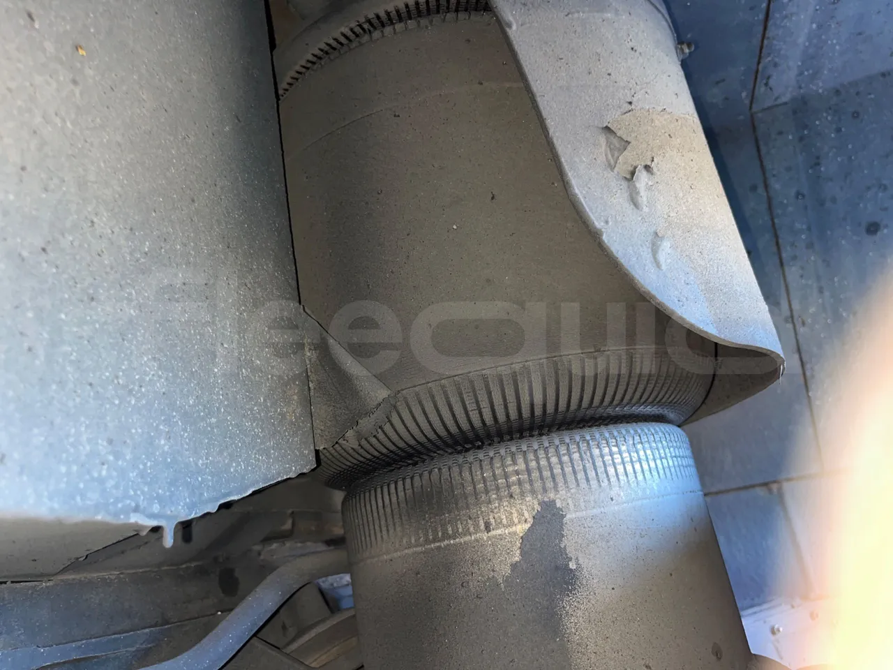 Van Hool Astromega TDX27 - EUR6 - 375kW - 14.105m - axle 3 air springs 2 right