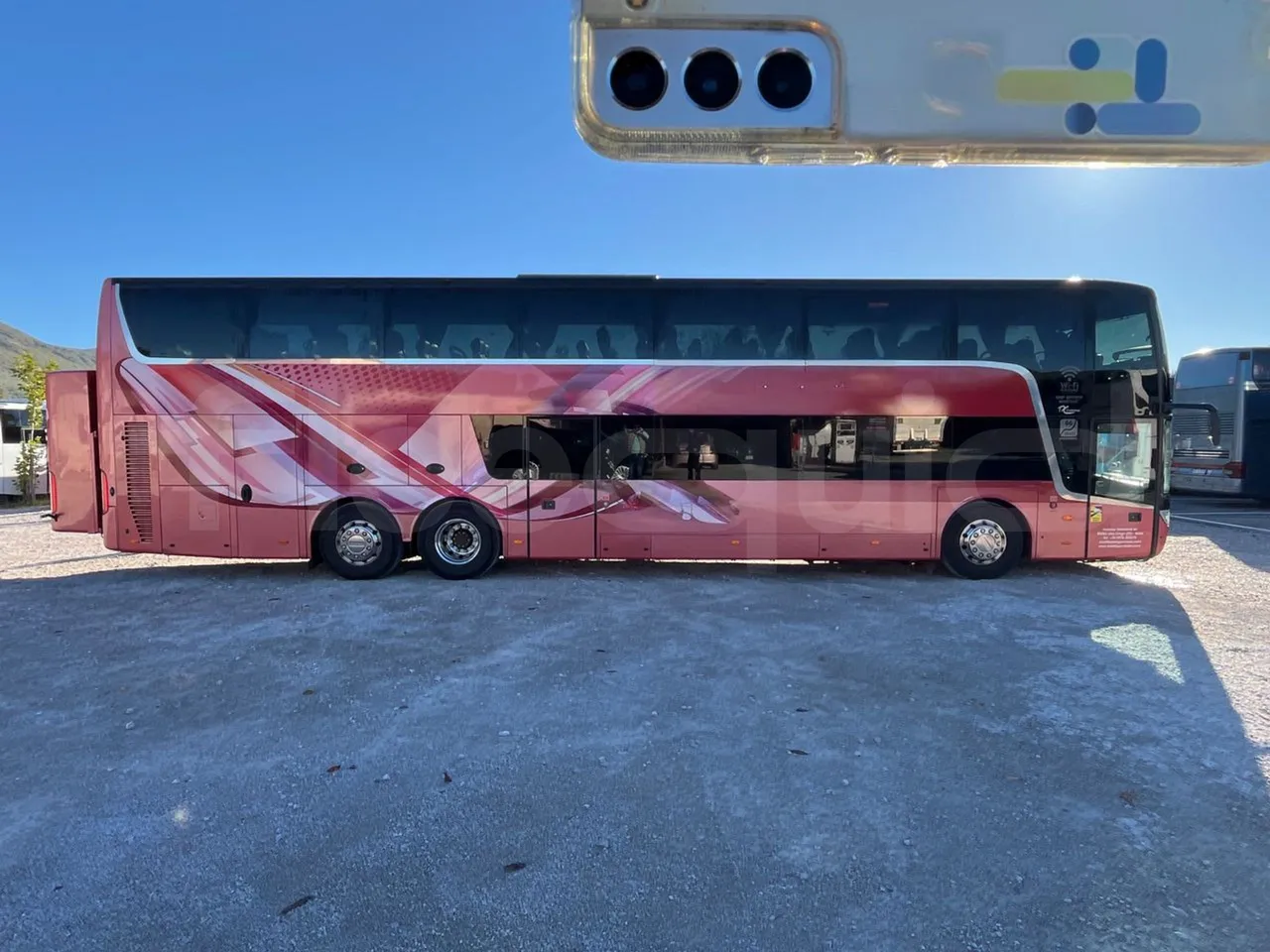 Van Hool Astromega TDX27 - EUR6 - 375kW - 14.105m - right side doors closed