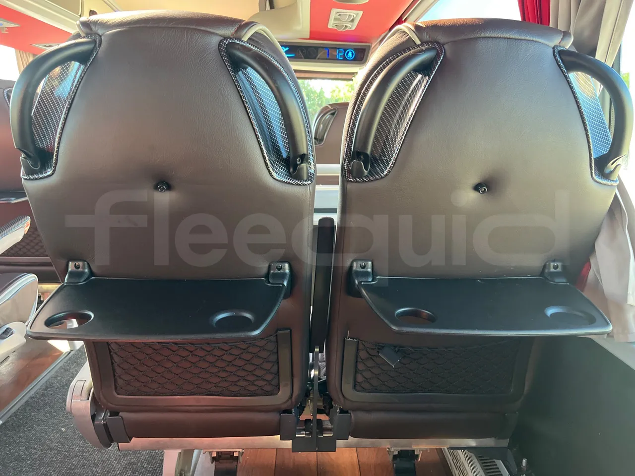 Van Hool Astromega TDX27 - EUR6 - 375kW - 14.105m - table detail photo