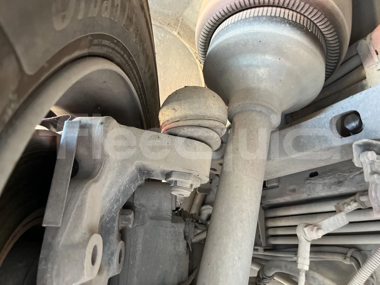 Iveco Citelis Citelis 18 m Diesel - front brake calipers right