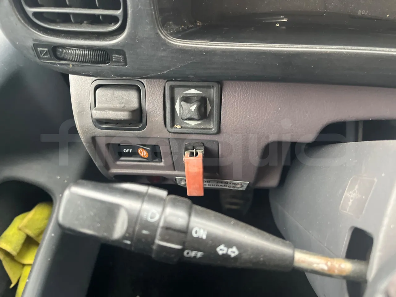 Salvador Caetano Optimo Cabrio BB50L - EUR3 - 100kW - 7.586m - buttons panels on