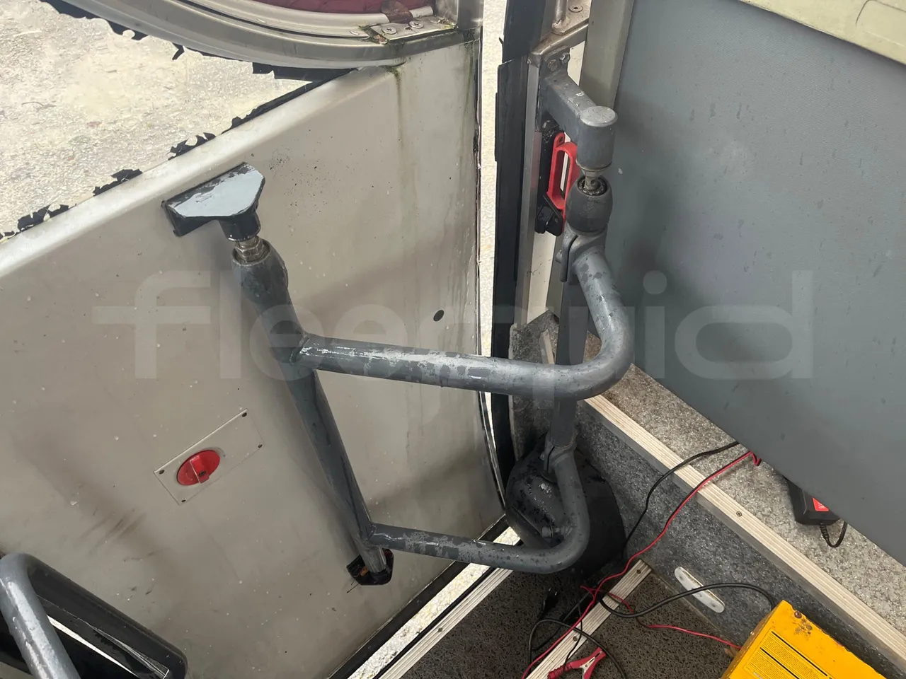 Salvador Caetano Optimo Cabrio BB50L - EUR3 - 100kW - 7.586m - handrails photo