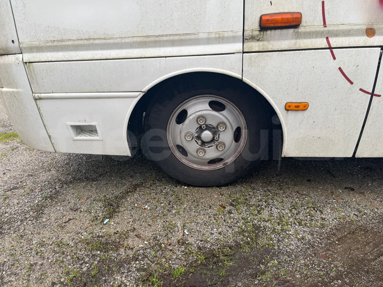 Salvador Caetano Optimo Cabrio BB50L - EUR3 - 100kW - 7.586m - tread condition front tires left