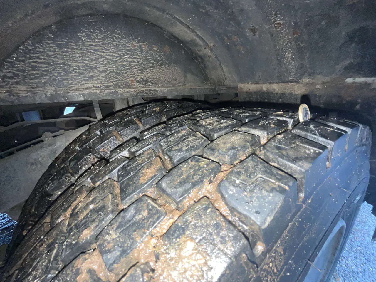 Salvador Caetano Optimo Cabrio BB50L - EUR3 - 100kW - 7.586m - tread condition front tires right