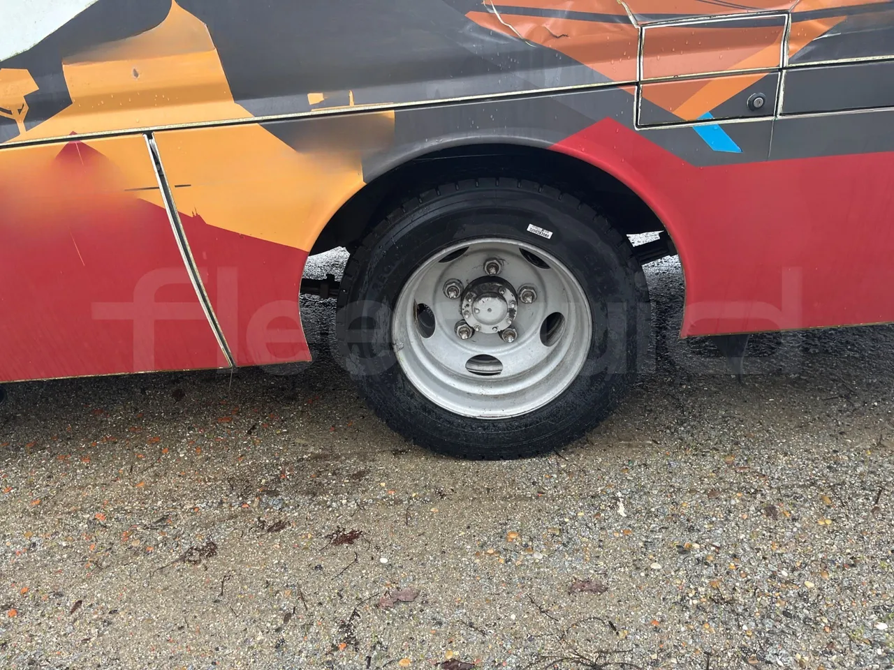 Salvador Caetano Optimo Cabrio BB50L - EUR3 - 100kW - 7.586m - rear left tire photo