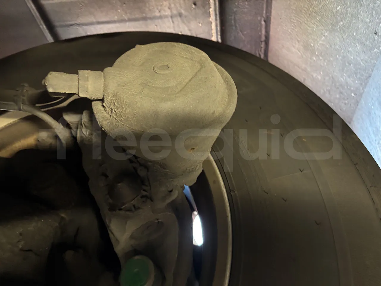 Man Lion's Coach - First Axle Brake Calipers Right Side