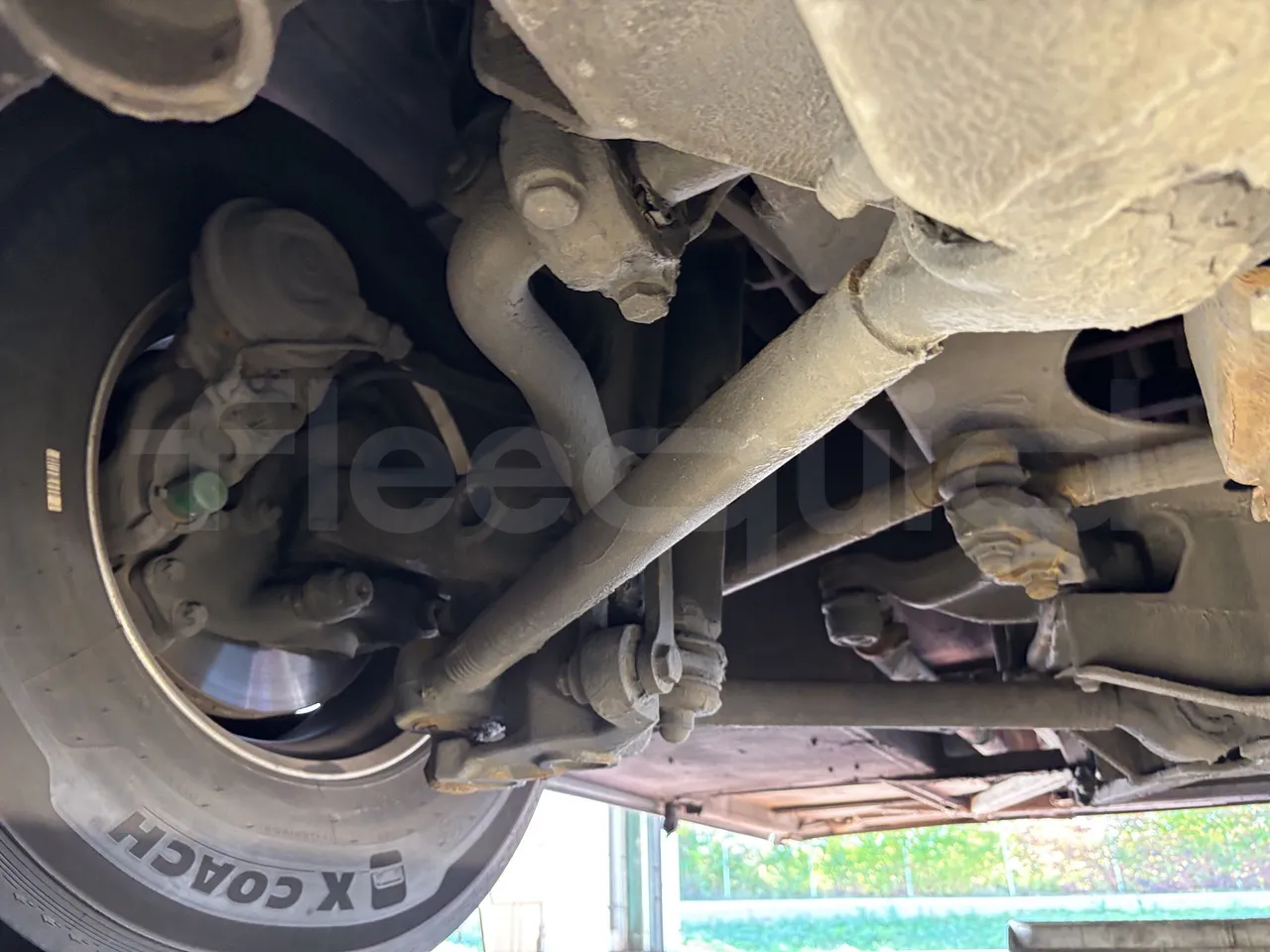 Man Lion's Coach - First Axle Left Side