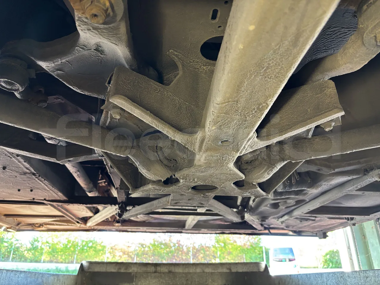 Man Lion's Coach - Front Undercarriage