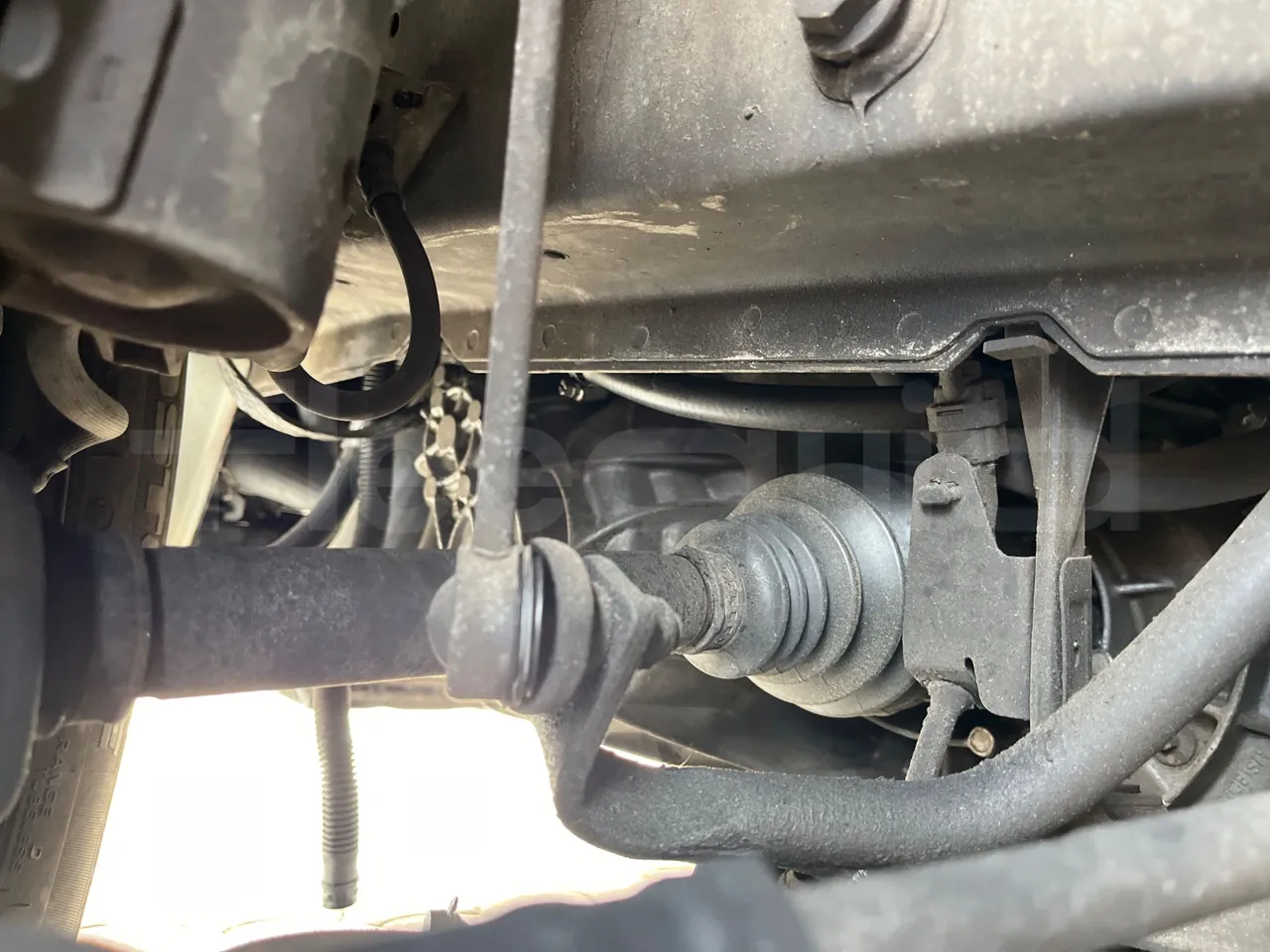 Opel Vivaro - B X83 -EUR6 -85kW -5.399m - driveshaft photo